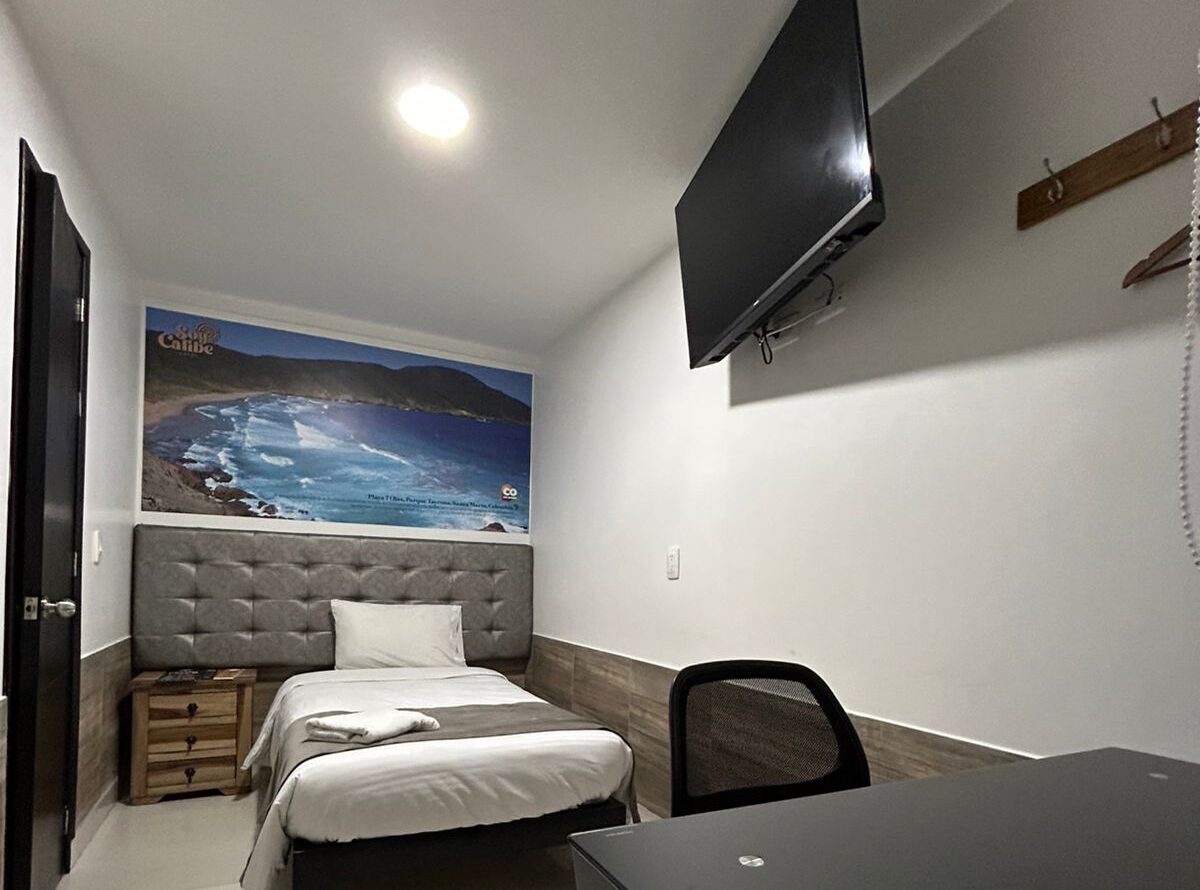 WhatsApp Image 2025-05-26 at 1.52.19 PM (2)